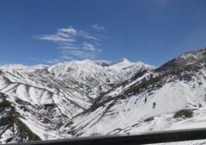 雪のアトラス山脈にはスキー場もあります